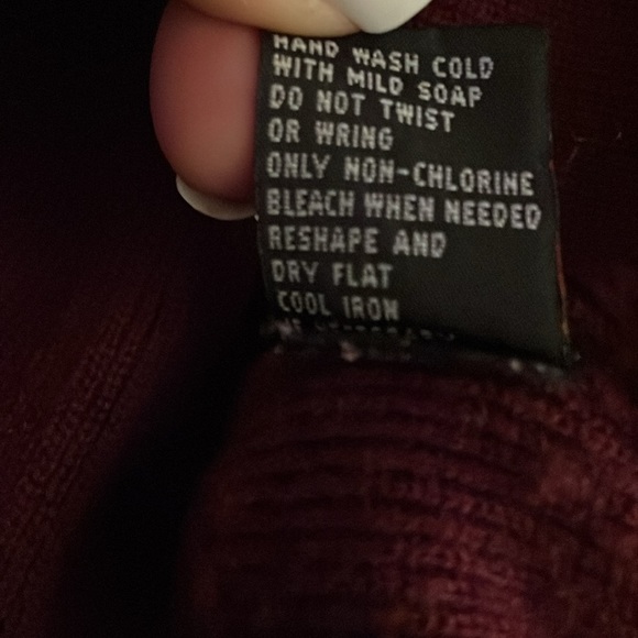 Greg Norman Vintage Men’s V Neck Golf Sweater Vest - Picture 7 of 8